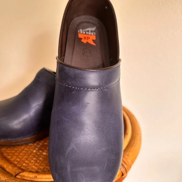 Dansko XP - Picture 3 of 5